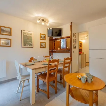 Cham Sud Jonquilles 001 - Happy Rentals Apartament