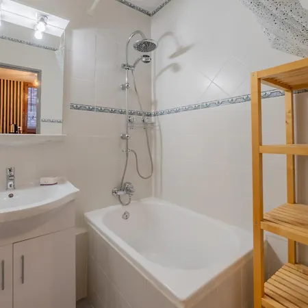 Cham Sud Jonquilles 001 - Happy Rentals Apartament