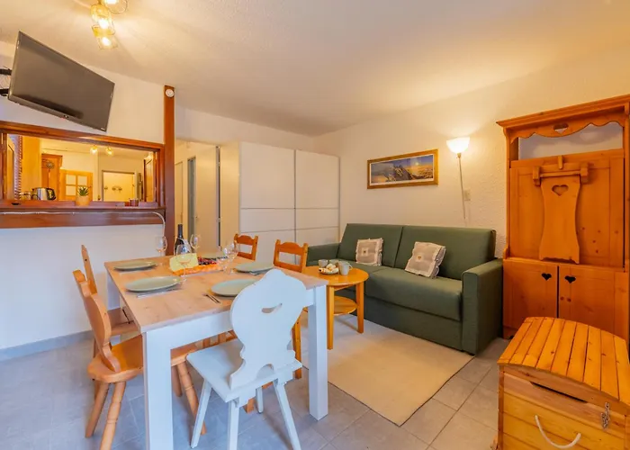 Sud - Jonquilles 001 - Happy Apartment *